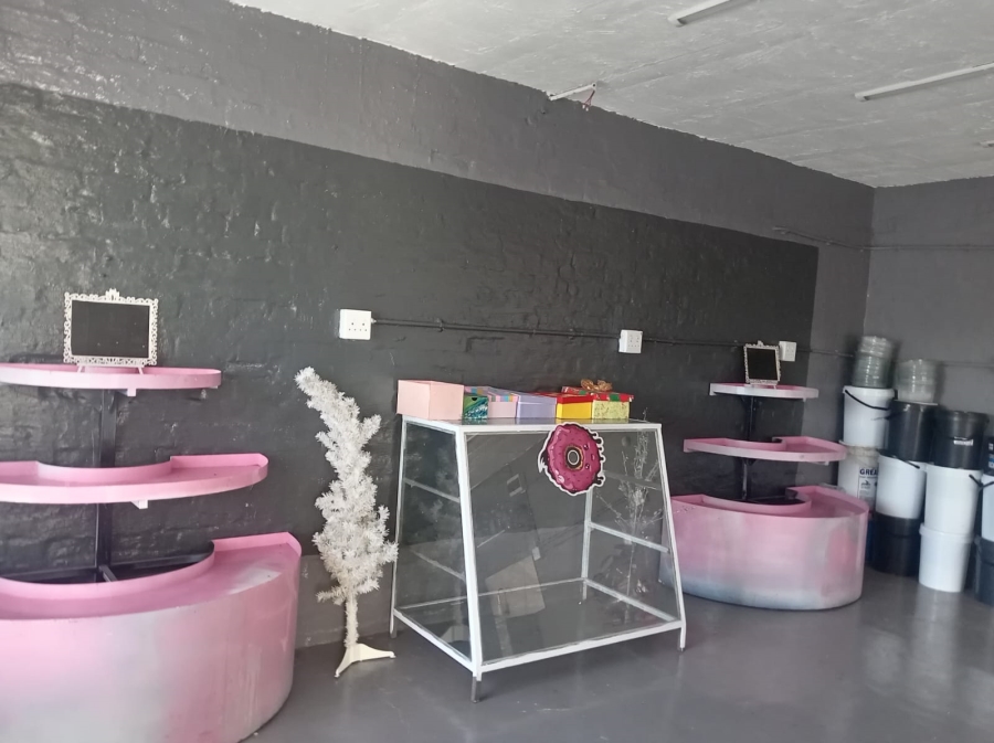 4 Bedroom Property for Sale in St Winifreds KwaZulu-Natal
