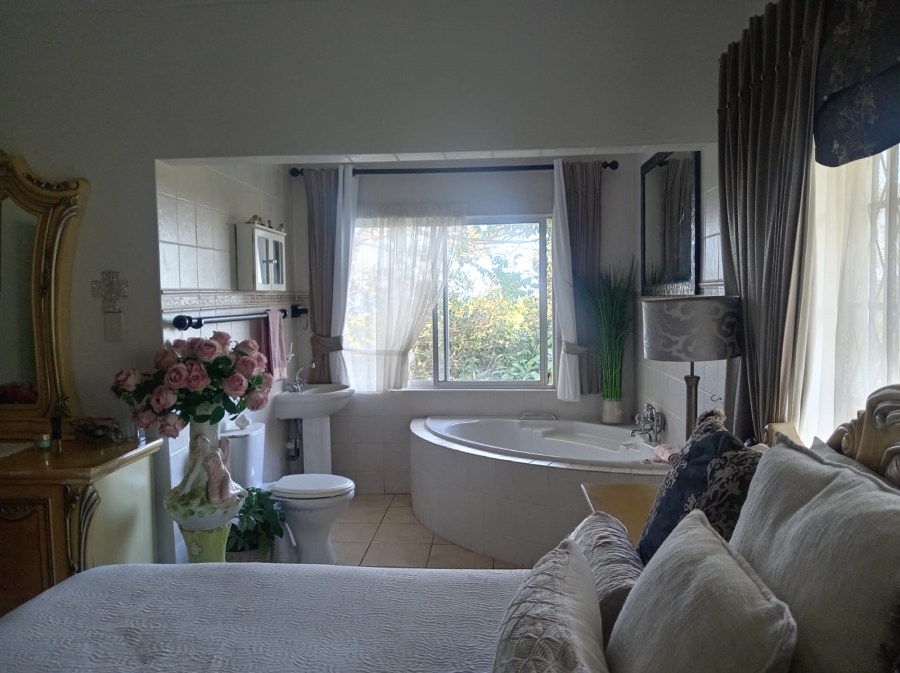 4 Bedroom Property for Sale in St Winifreds KwaZulu-Natal