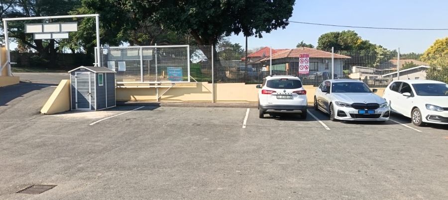 To Let Commercial Property for Rent in Carrington Heights KwaZulu-Natal