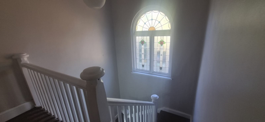 To Let 5 Bedroom Property for Rent in Glenwood KwaZulu-Natal