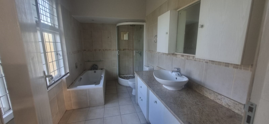 To Let 5 Bedroom Property for Rent in Glenwood KwaZulu-Natal