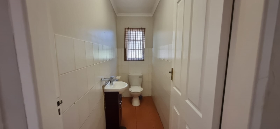 To Let 5 Bedroom Property for Rent in Glenwood KwaZulu-Natal