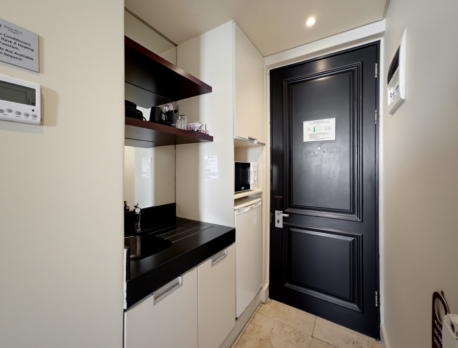 1 Bedroom Property for Sale in Umhlanga Ridge KwaZulu-Natal