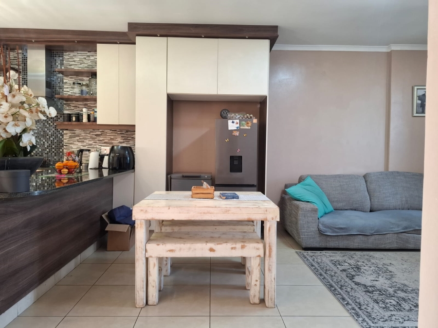 2 Bedroom Property for Sale in Westbrook KwaZulu-Natal