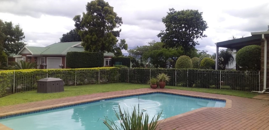 To Let 2 Bedroom Property for Rent in Lincoln Meade KwaZulu-Natal
