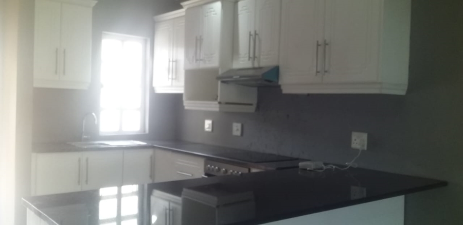 To Let 2 Bedroom Property for Rent in Lincoln Meade KwaZulu-Natal