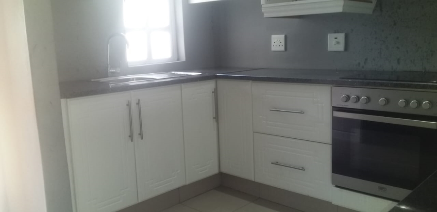 To Let 2 Bedroom Property for Rent in Lincoln Meade KwaZulu-Natal
