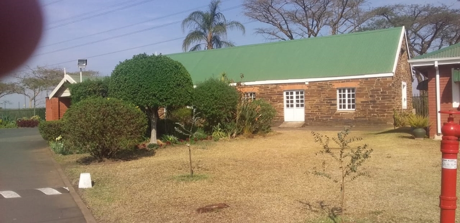 To Let 2 Bedroom Property for Rent in Lincoln Meade KwaZulu-Natal