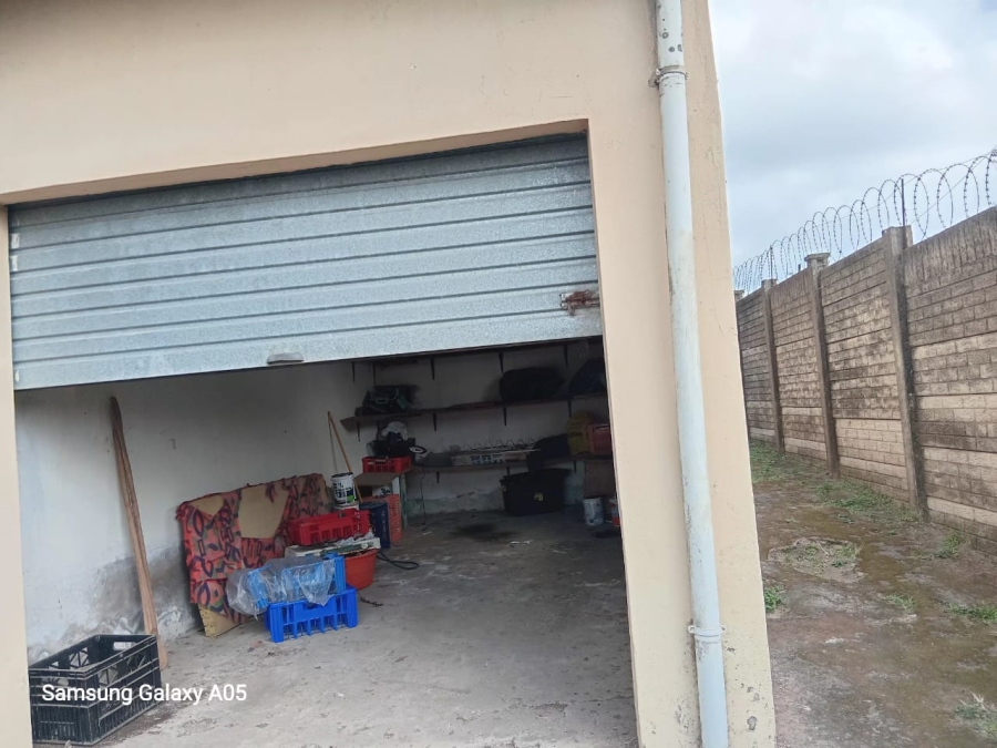 3 Bedroom Property for Sale in Epitoli KwaZulu-Natal