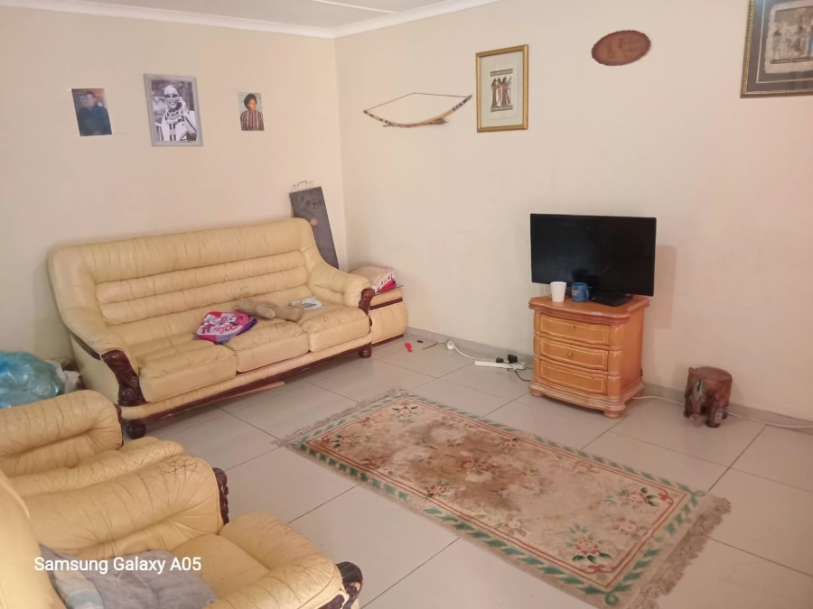 3 Bedroom Property for Sale in Epitoli KwaZulu-Natal