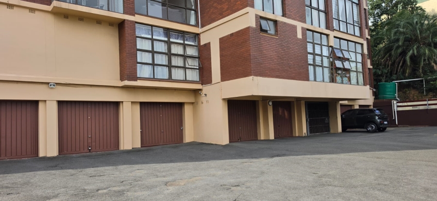 To Let 3 Bedroom Property for Rent in Amanzimtoti KwaZulu-Natal