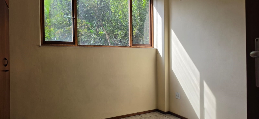 To Let 3 Bedroom Property for Rent in Amanzimtoti KwaZulu-Natal