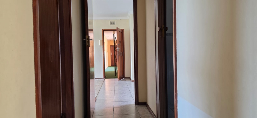 To Let 3 Bedroom Property for Rent in Amanzimtoti KwaZulu-Natal