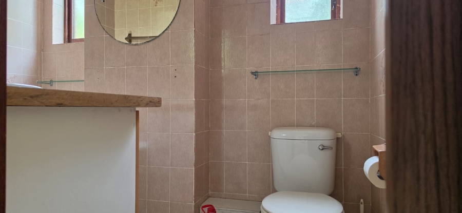 To Let 3 Bedroom Property for Rent in Amanzimtoti KwaZulu-Natal
