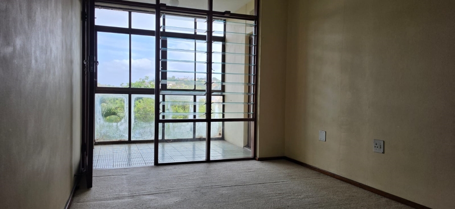 To Let 3 Bedroom Property for Rent in Amanzimtoti KwaZulu-Natal