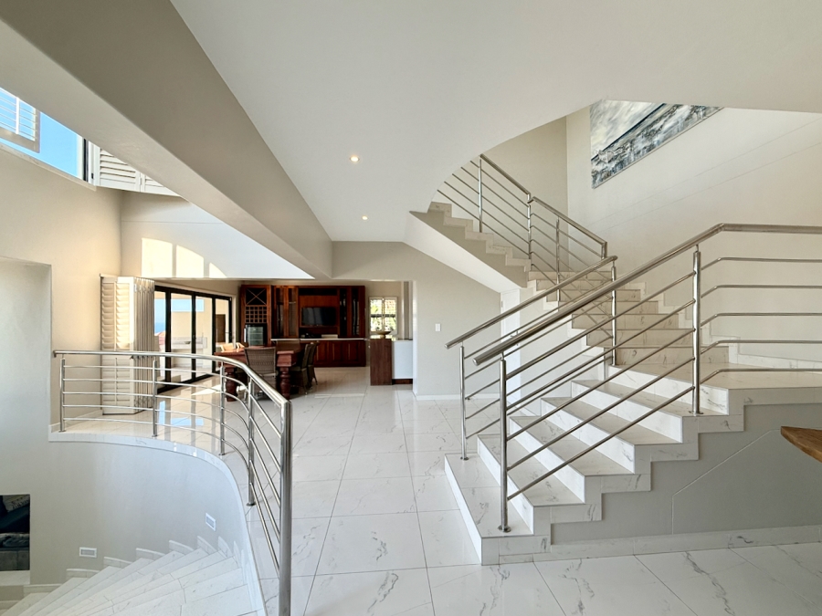 6 Bedroom Property for Sale in Sheffield Beach KwaZulu-Natal