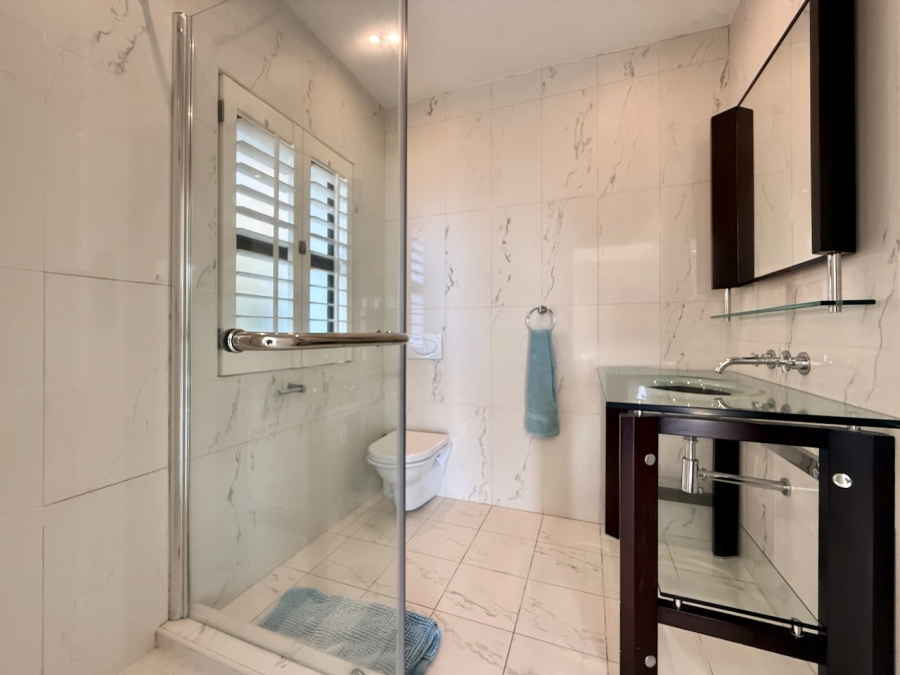 6 Bedroom Property for Sale in Sheffield Beach KwaZulu-Natal