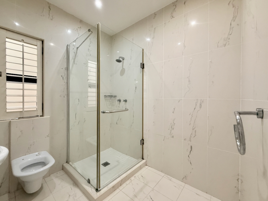 6 Bedroom Property for Sale in Sheffield Beach KwaZulu-Natal