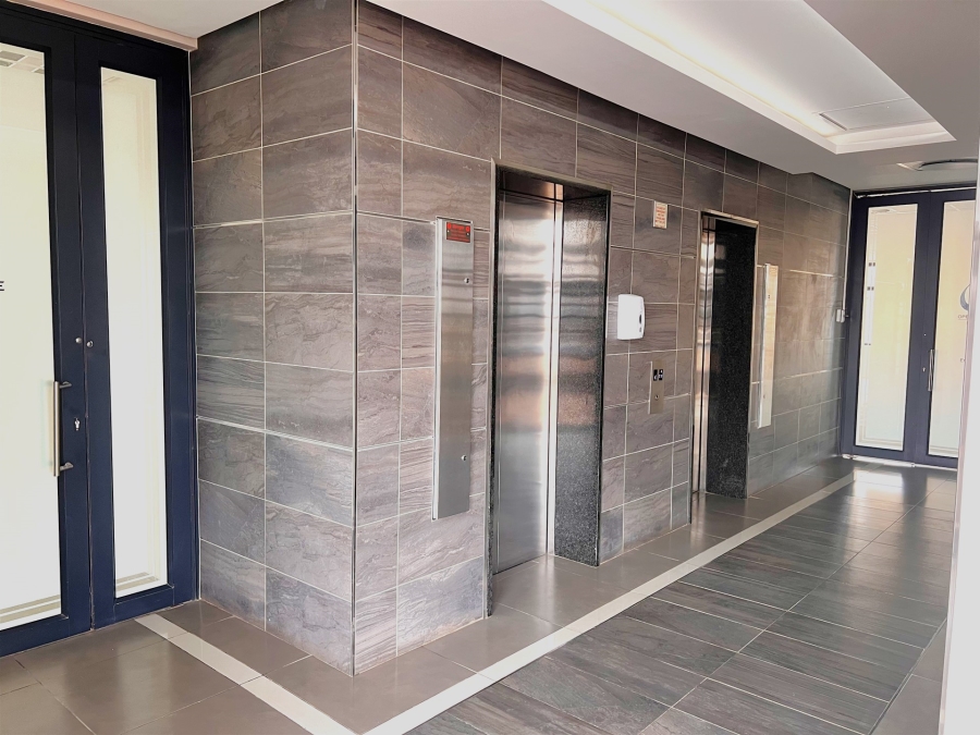 To Let Commercial Property for Rent in Umhlanga Ridge KwaZulu-Natal