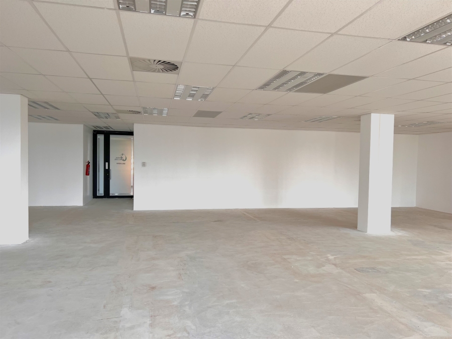 To Let Commercial Property for Rent in Umhlanga Ridge KwaZulu-Natal