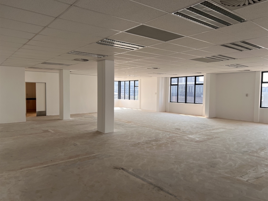 To Let Commercial Property for Rent in Umhlanga Ridge KwaZulu-Natal
