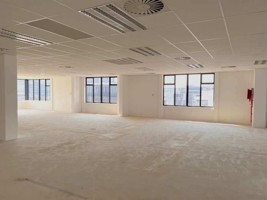 To Let Commercial Property for Rent in Umhlanga Ridge KwaZulu-Natal