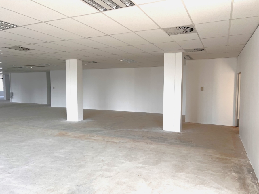 To Let Commercial Property for Rent in Umhlanga Ridge KwaZulu-Natal