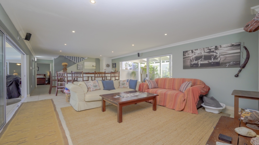 4 Bedroom Property for Sale in Prince