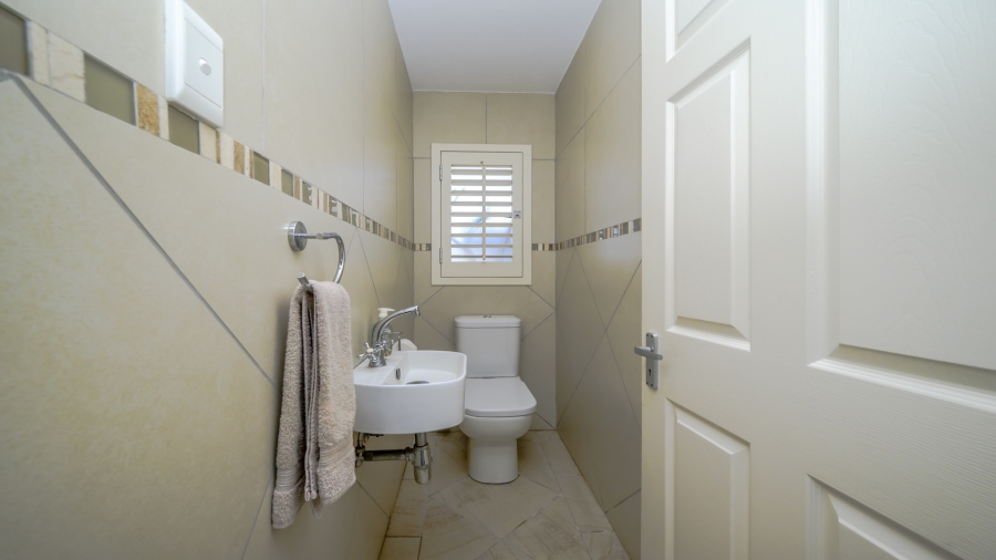 4 Bedroom Property for Sale in Prince