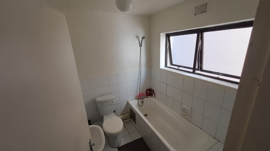 1 Bedroom Property for Sale in Ocean View KwaZulu-Natal