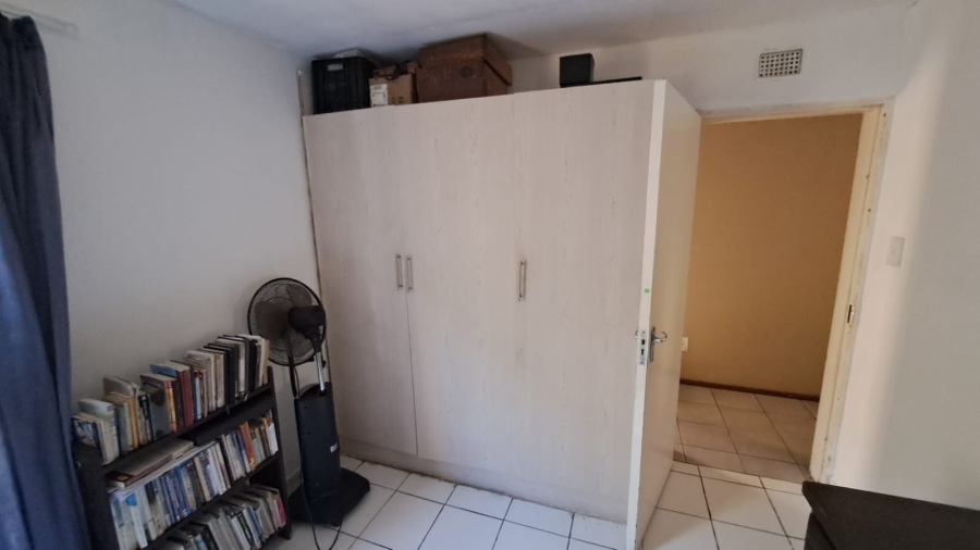 1 Bedroom Property for Sale in Ocean View KwaZulu-Natal