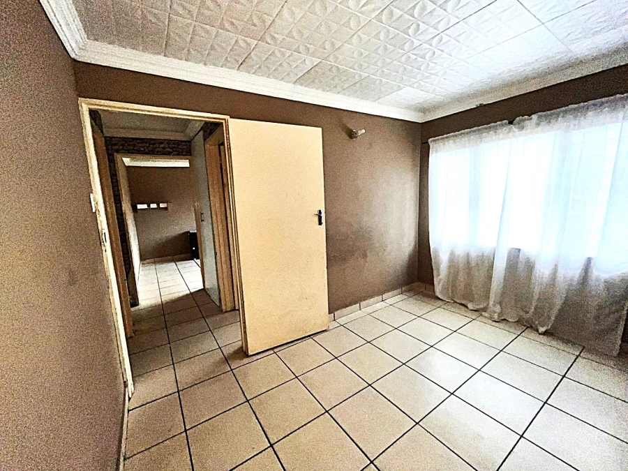 To Let 3 Bedroom Property for Rent in Austerville KwaZulu-Natal