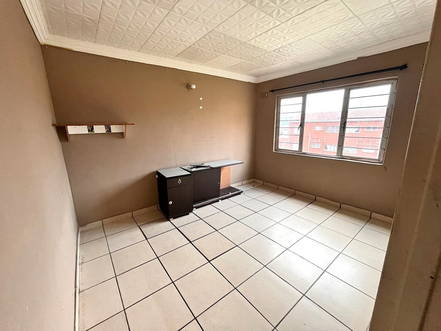 To Let 3 Bedroom Property for Rent in Austerville KwaZulu-Natal