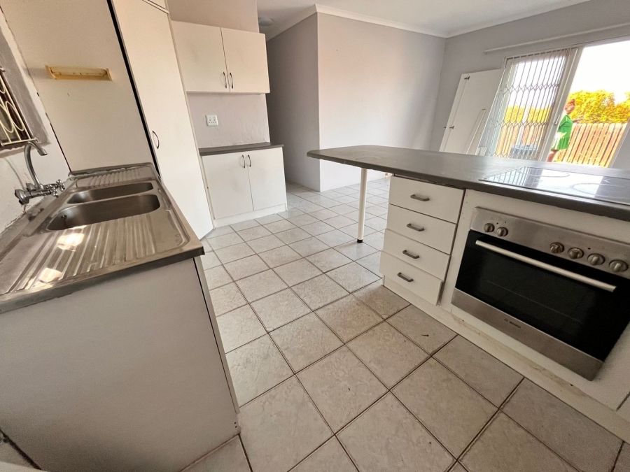 To Let 2 Bedroom Property for Rent in Bluff KwaZulu-Natal