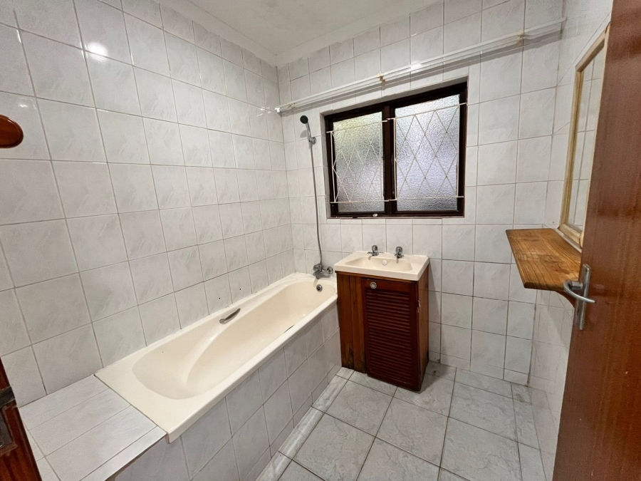 To Let 2 Bedroom Property for Rent in Bluff KwaZulu-Natal