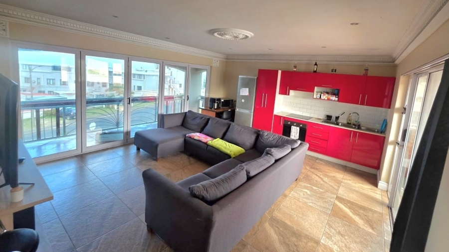 6 Bedroom Property for Sale in Brighton Beach KwaZulu-Natal