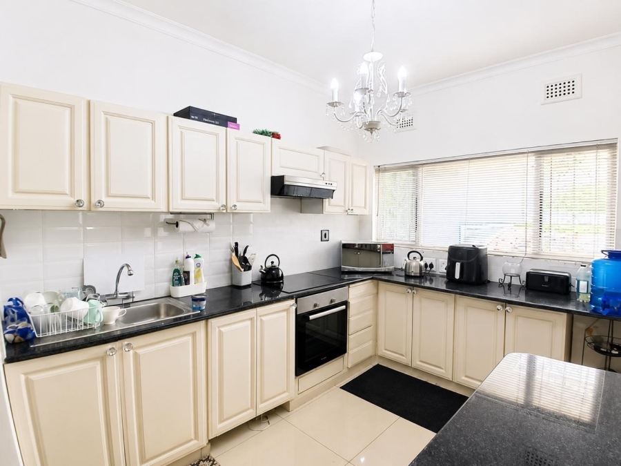 4 Bedroom Property for Sale in Austerville KwaZulu-Natal