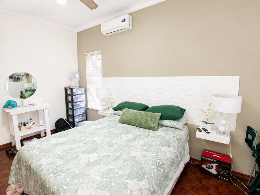 4 Bedroom Property for Sale in Austerville KwaZulu-Natal