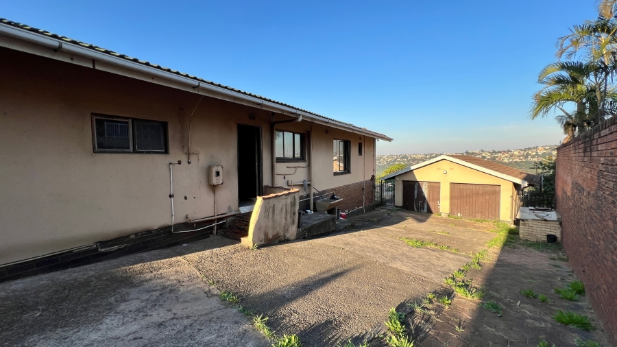 5 Bedroom Property for Sale in Bluff KwaZulu-Natal