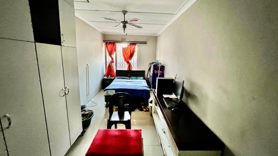 5 Bedroom Property for Sale in Bluff KwaZulu-Natal