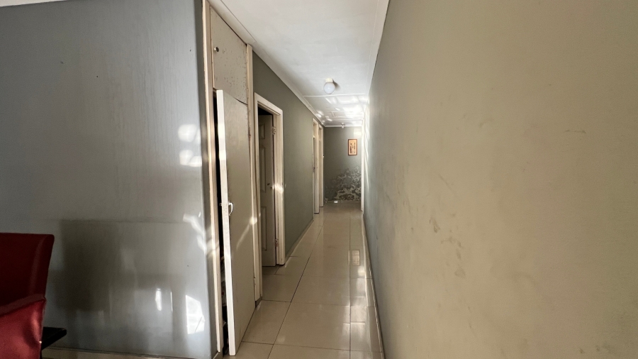 5 Bedroom Property for Sale in Bluff KwaZulu-Natal