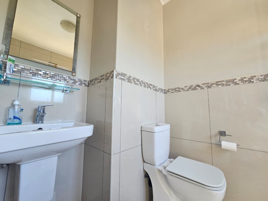 2 Bedroom Property for Sale in New Town Centre KwaZulu-Natal