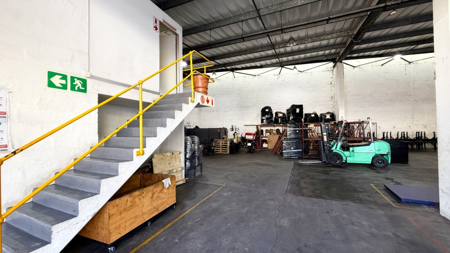To Let Commercial Property for Rent in Red Hill KwaZulu-Natal