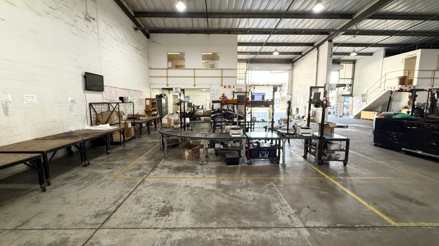 To Let Commercial Property for Rent in Red Hill KwaZulu-Natal