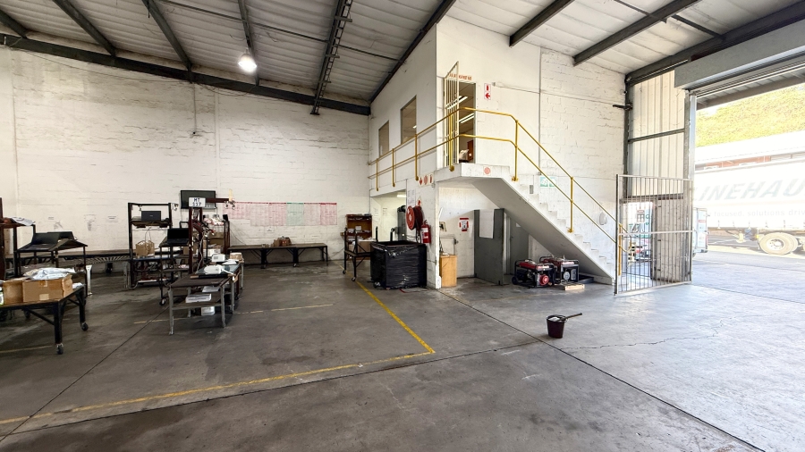 To Let Commercial Property for Rent in Red Hill KwaZulu-Natal