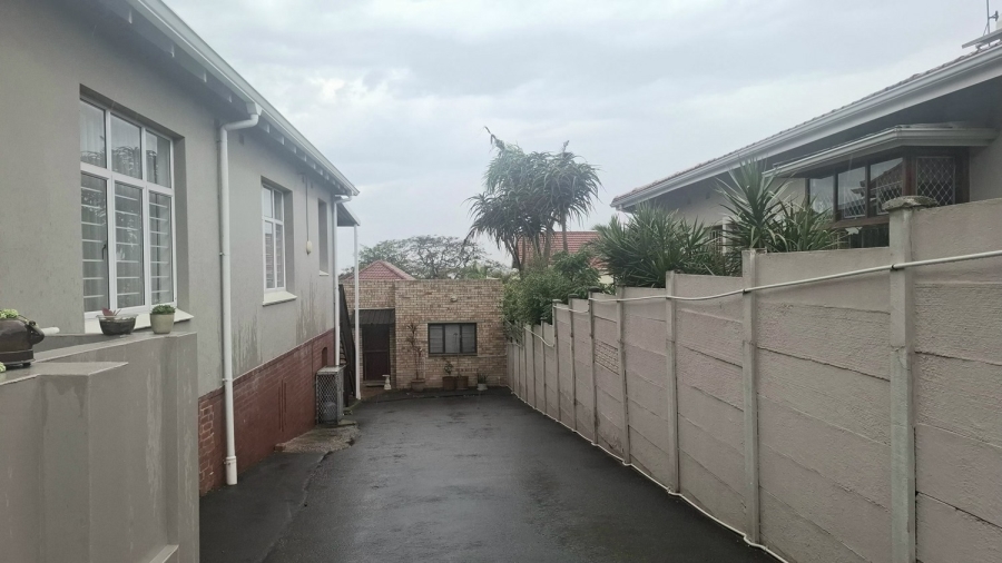 To Let 0 Bedroom Property for Rent in Glenwood KwaZulu-Natal