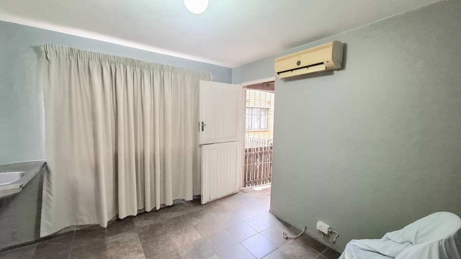 To Let 0 Bedroom Property for Rent in Glenwood KwaZulu-Natal