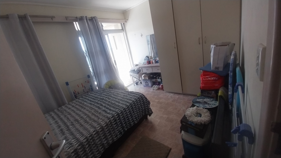 2 Bedroom Property for Sale in Uvongo KwaZulu-Natal