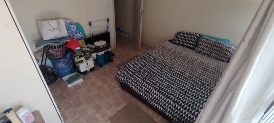 2 Bedroom Property for Sale in Uvongo KwaZulu-Natal