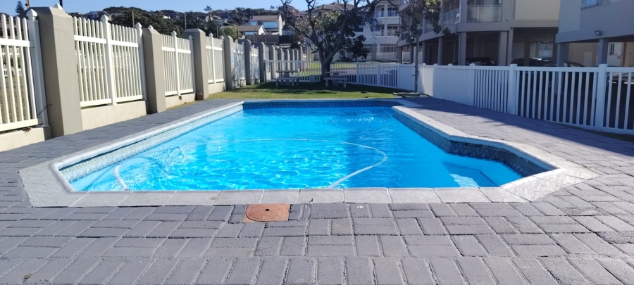 2 Bedroom Property for Sale in Uvongo KwaZulu-Natal